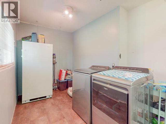 2521 ZILINSKY ROAD, Powell River