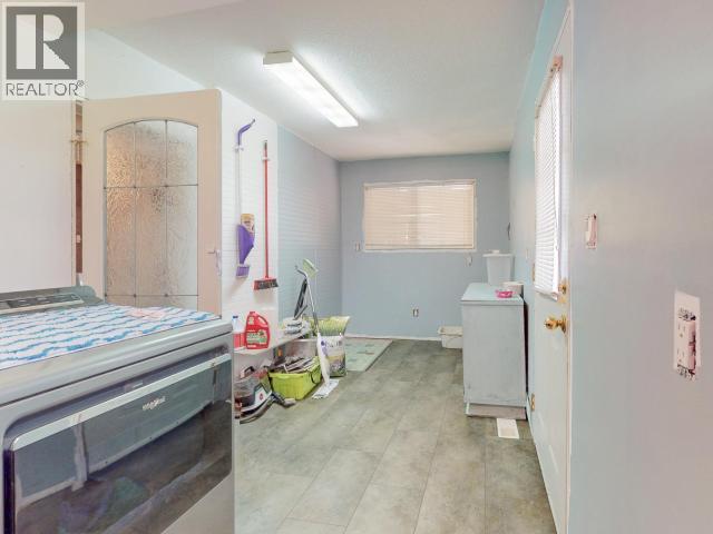 2521 ZILINSKY ROAD, Powell River