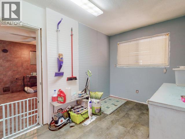 2521 ZILINSKY ROAD, Powell River