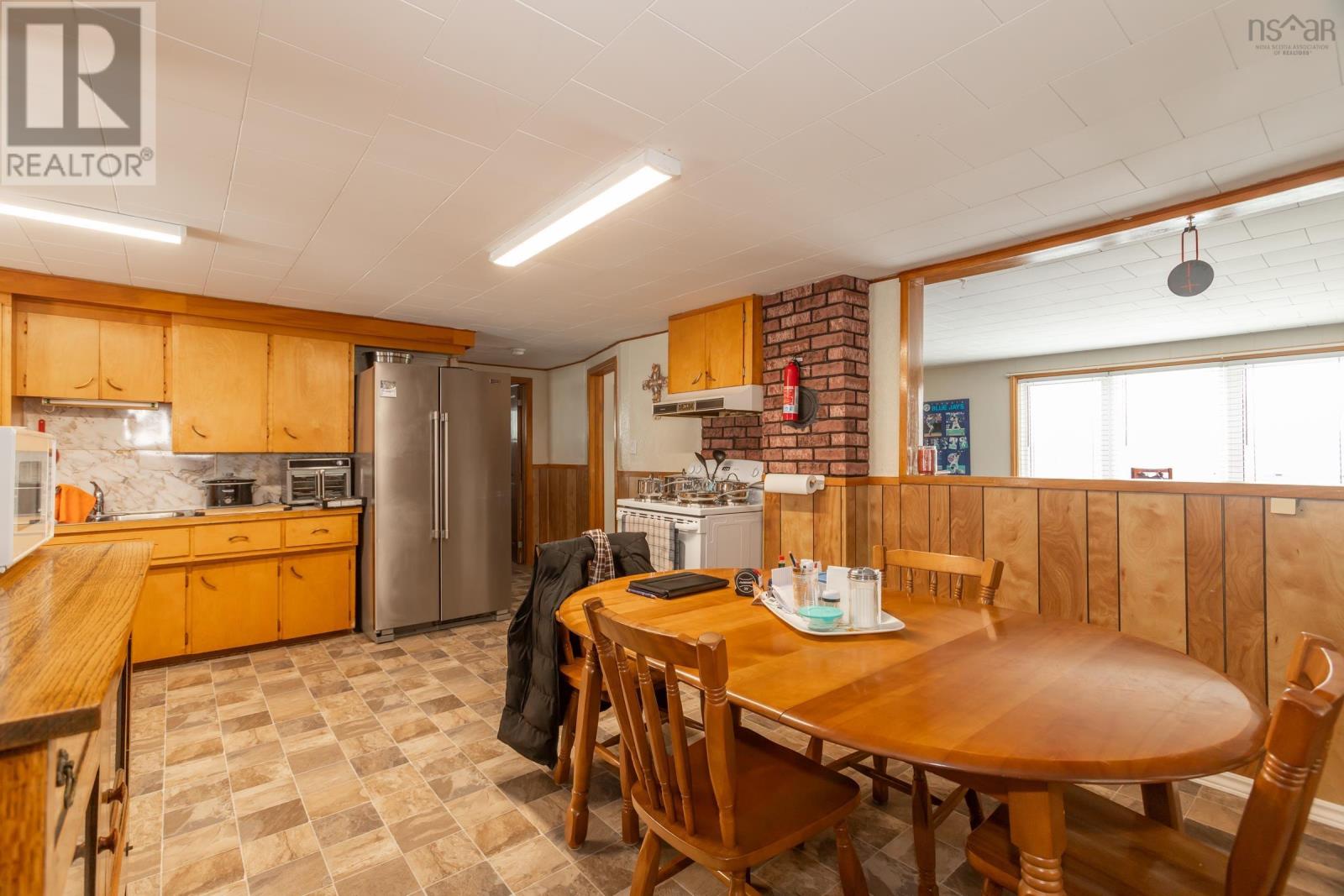 Property 29 of 45 of 1307 Granville Road