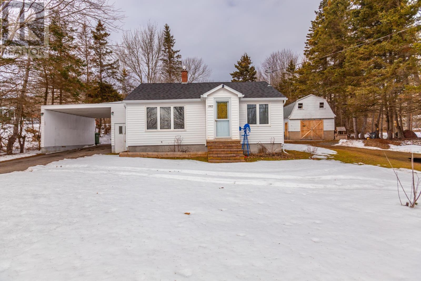 Property 44 of 45 of 1307 Granville Road