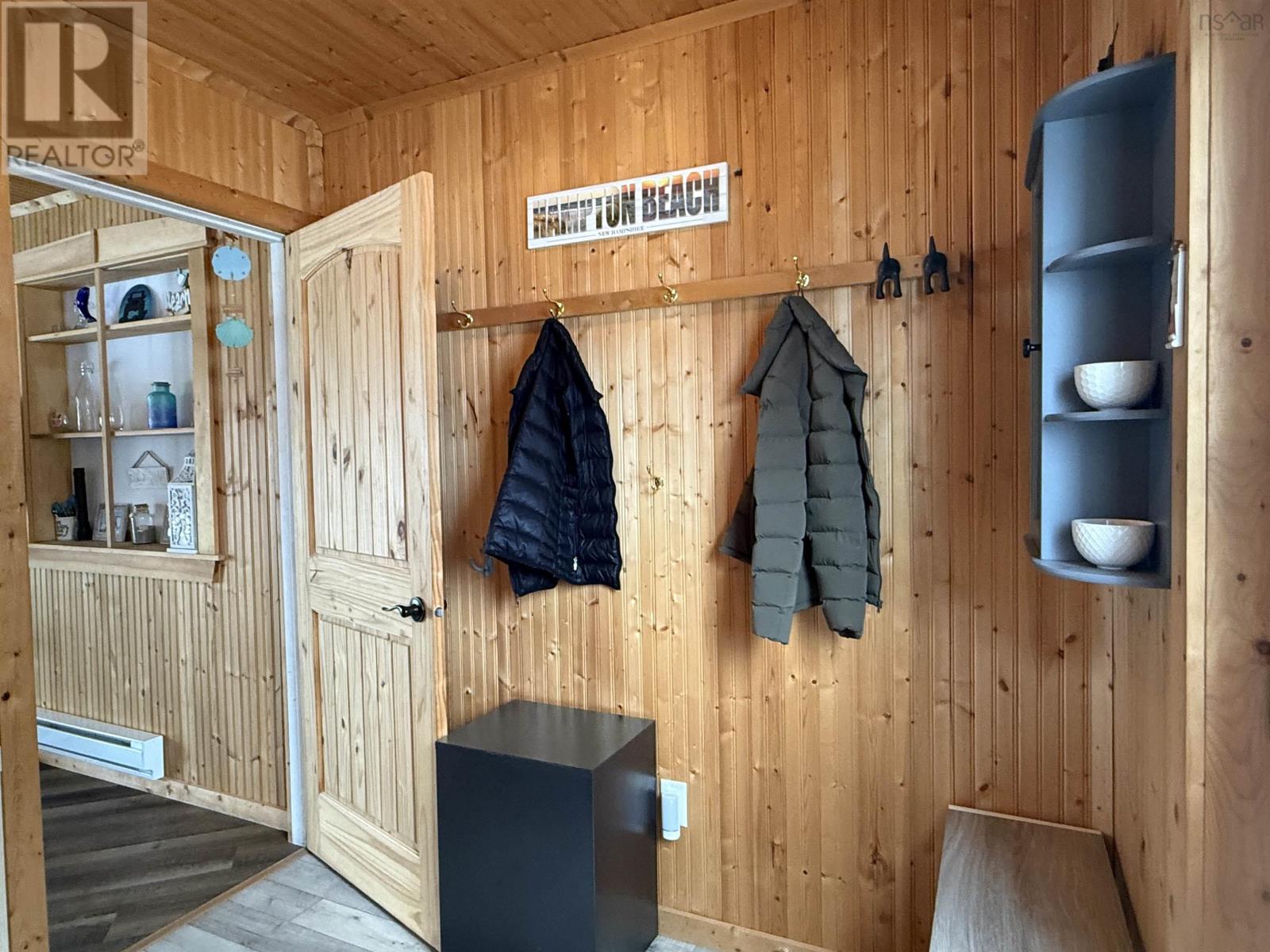 Property 10 of 49 of 24 Pirates Cove Way