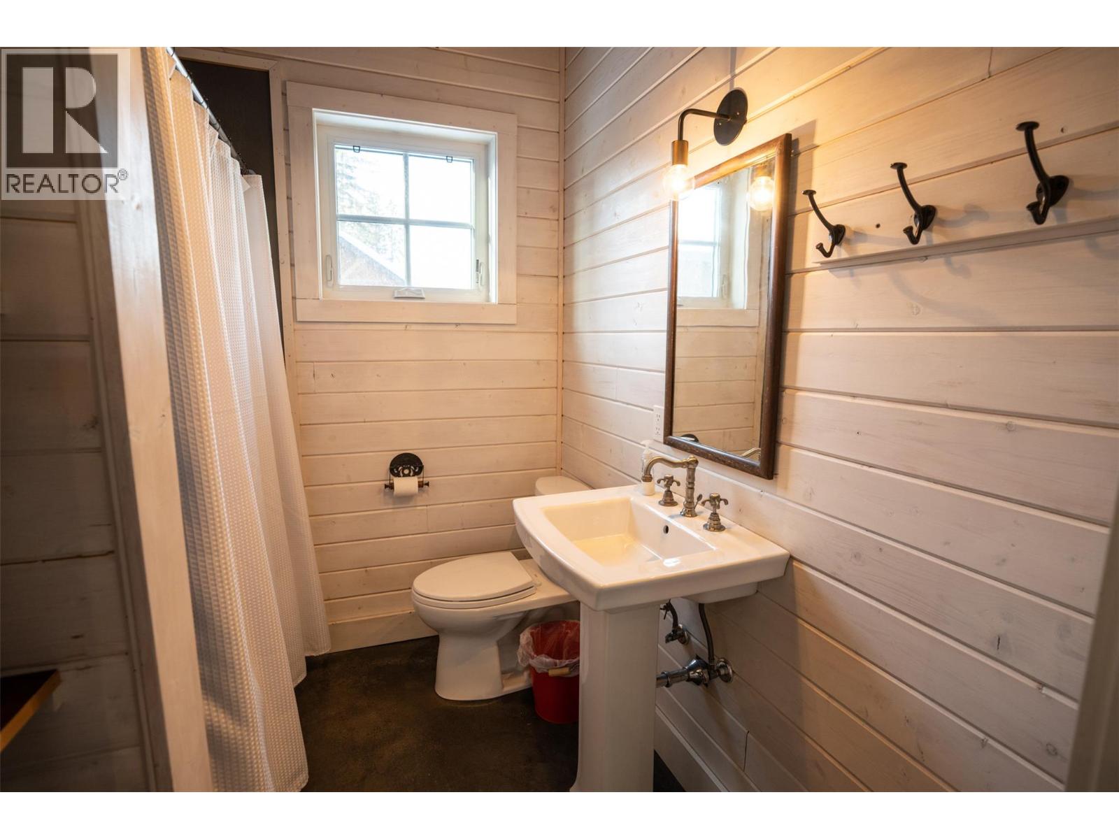 2083 MOUNTAIN GATE ROAD - 47