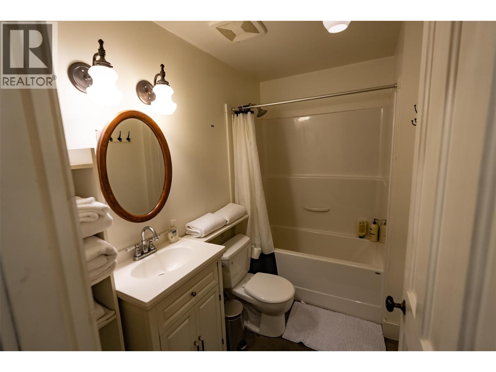 2083 MOUNTAIN GATE ROAD - 58