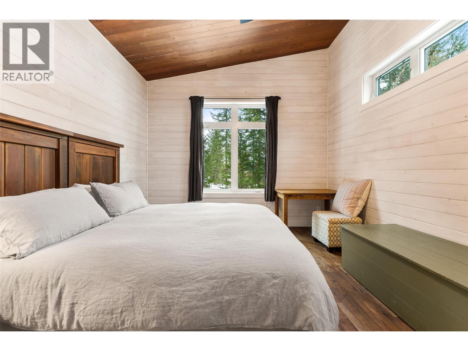 2083 MOUNTAIN GATE ROAD - 39