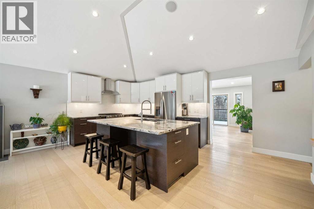 Single Family House Bungalow for Sale in  MEADOWLARK Crescent SW Meadowlark Park Calgary 