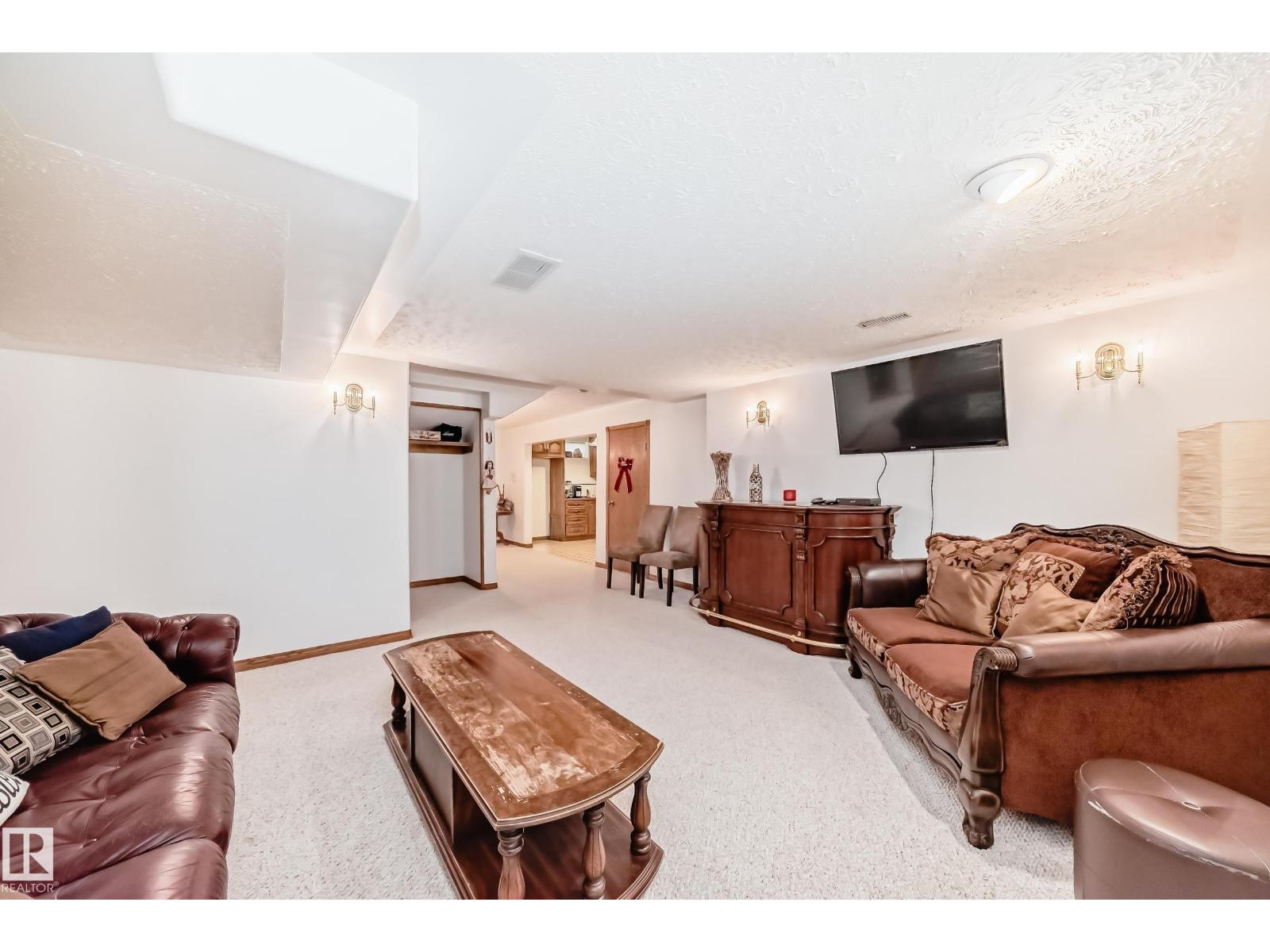 17416 53 AV NW - 54