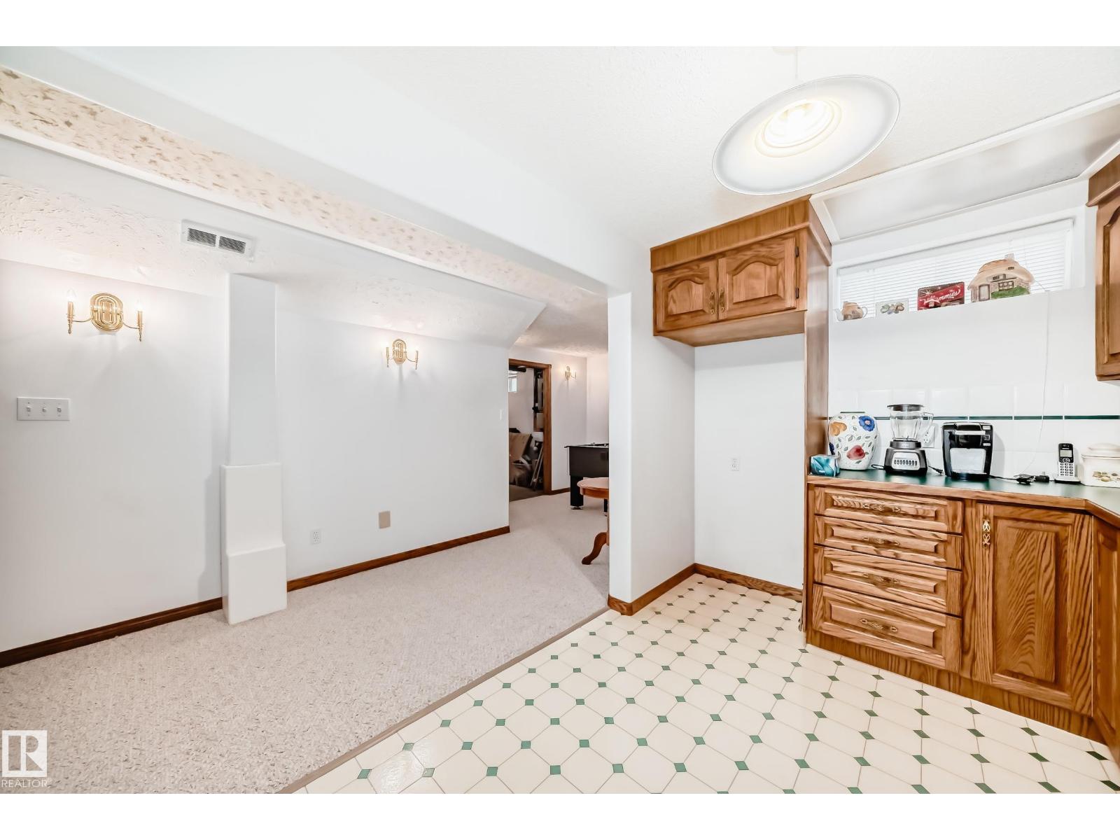 17416 53 AV NW - 59
