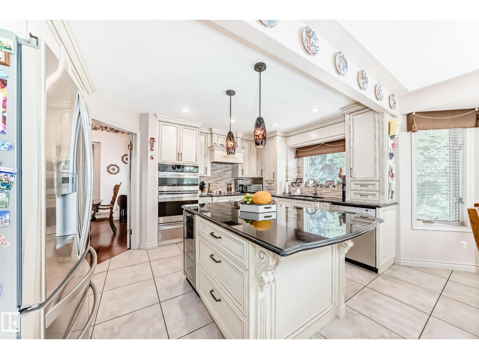 17416 53 AV NW - 6