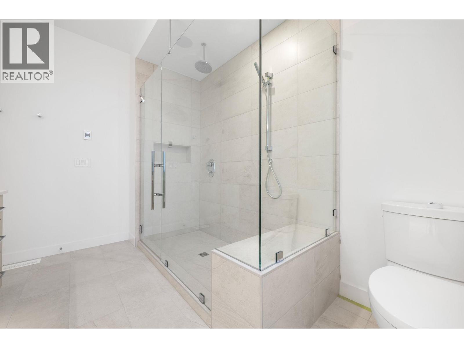 6008 Princess Street, Peachland