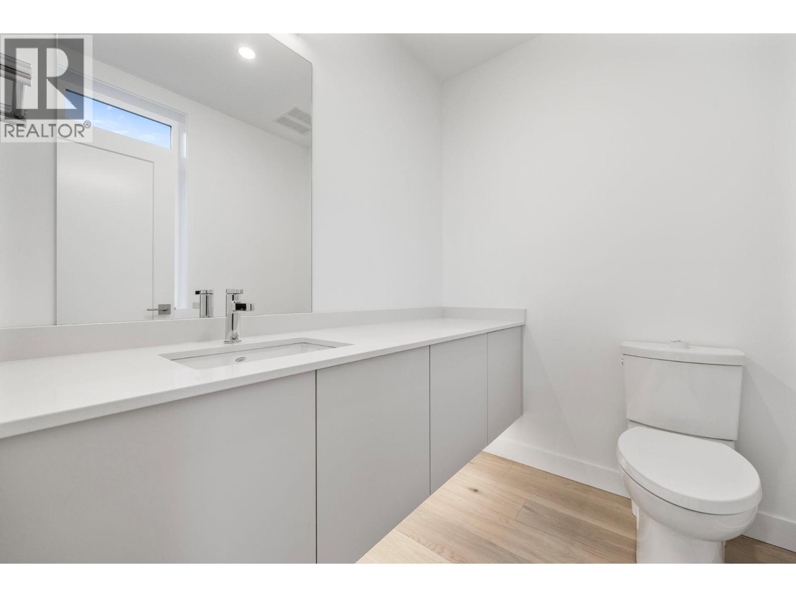 6008 Princess Street, Peachland