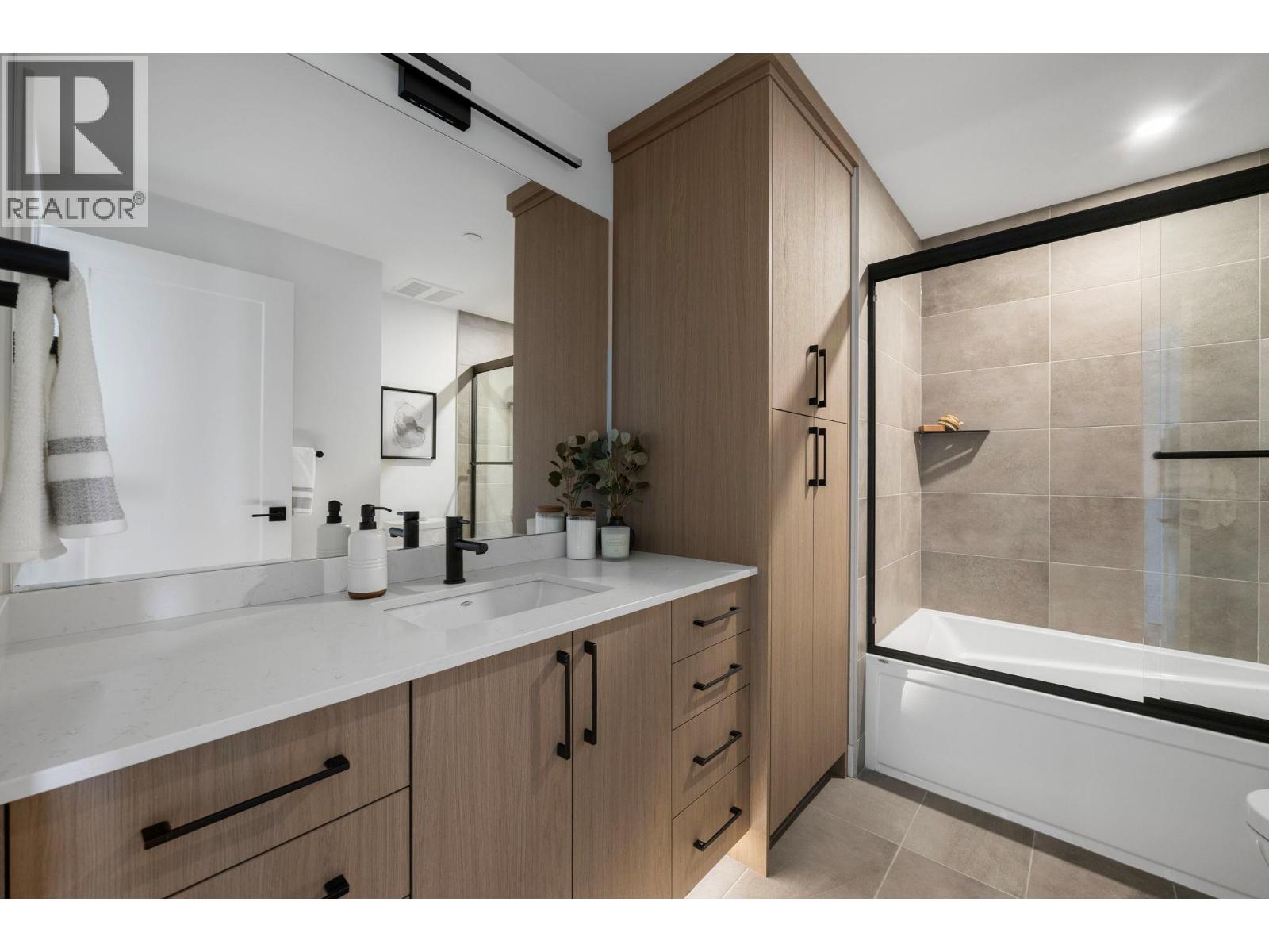 6008 Princess Street, Peachland