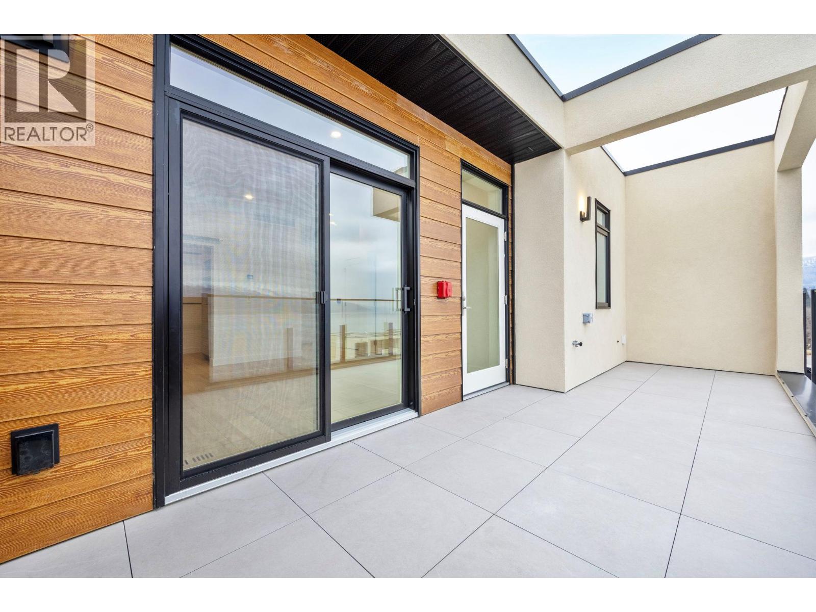 6008 Princess Street, Peachland