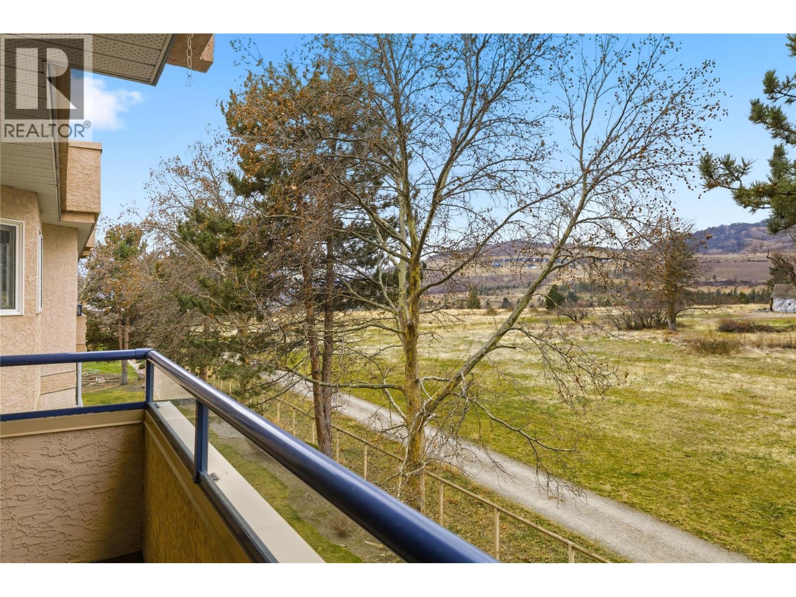 3858 Brown Road Unit# 305, West Kelowna