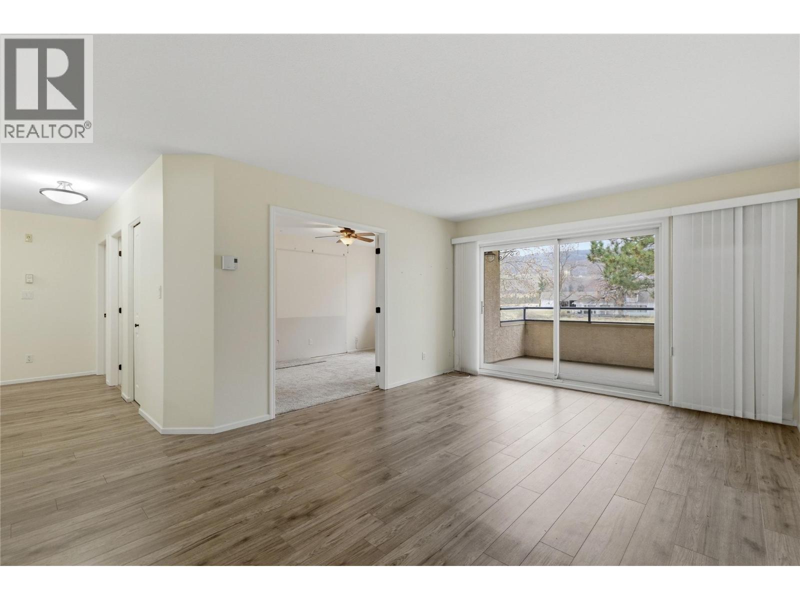 3858 Brown Road Unit# 305, West Kelowna