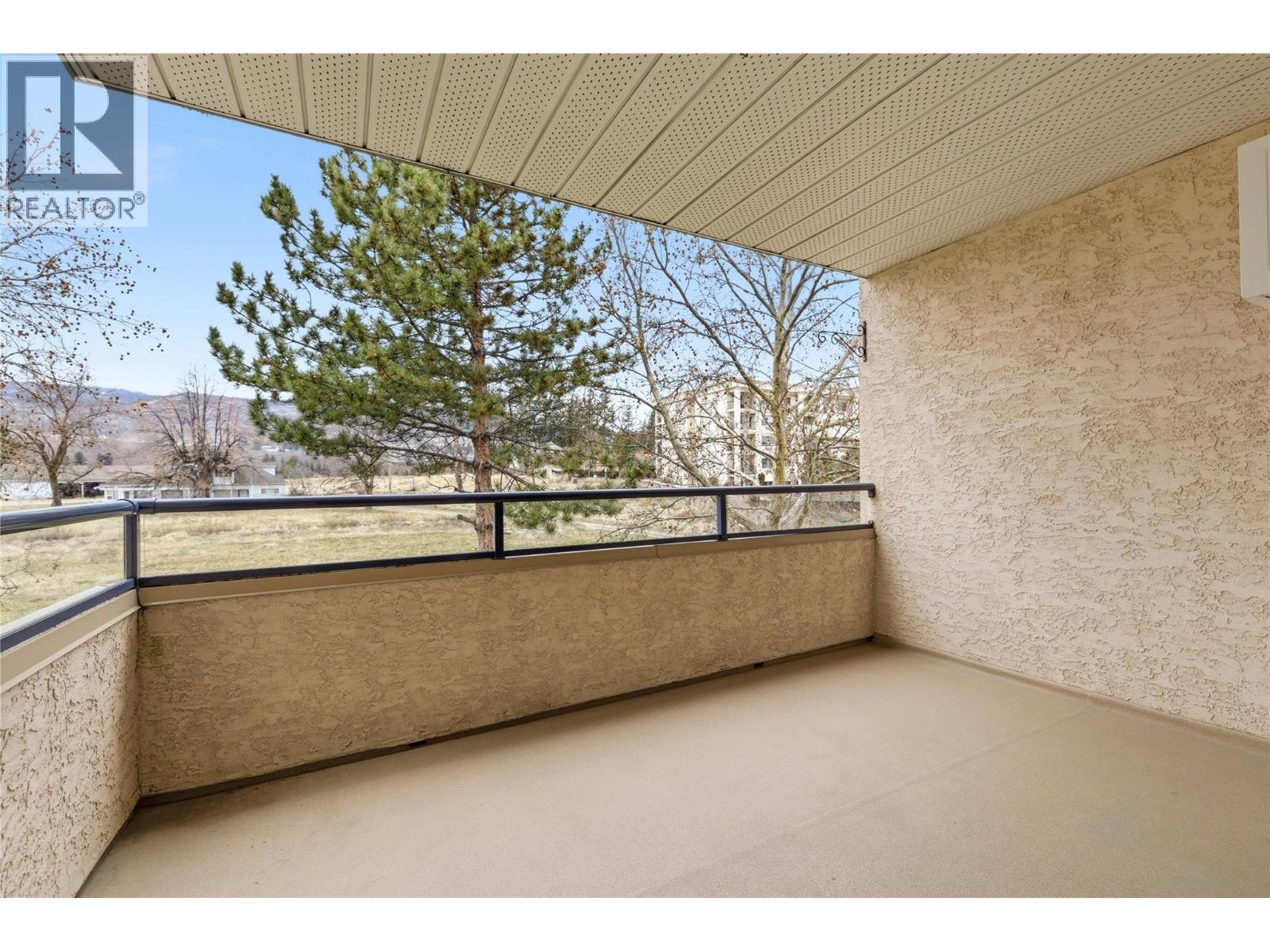 3858 Brown Road Unit# 305, West Kelowna