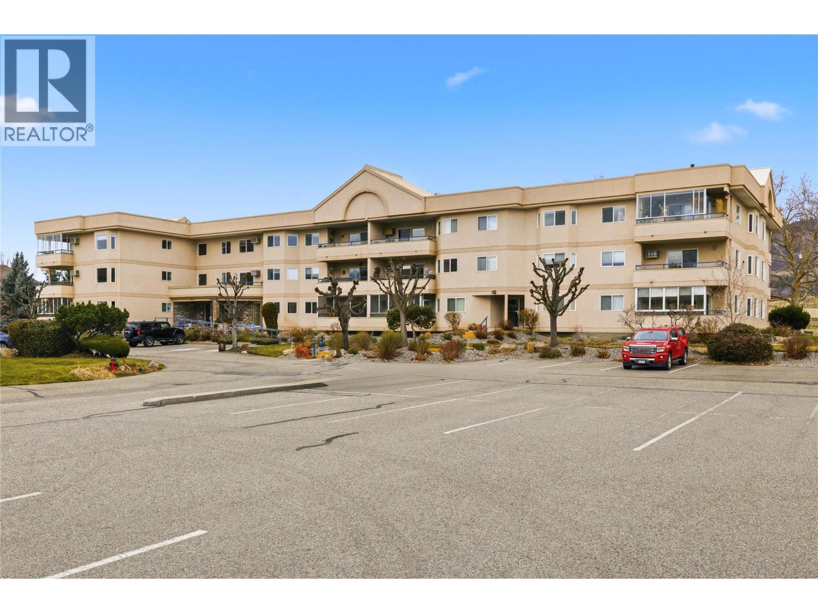 3858 Brown Road Unit# 305, West Kelowna
