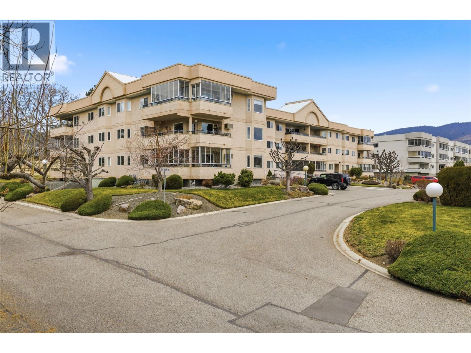 3858 Brown Road Unit# 305, West Kelowna