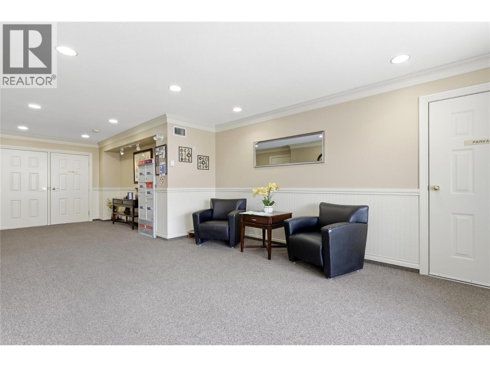 3858 Brown Road Unit# 305, West Kelowna