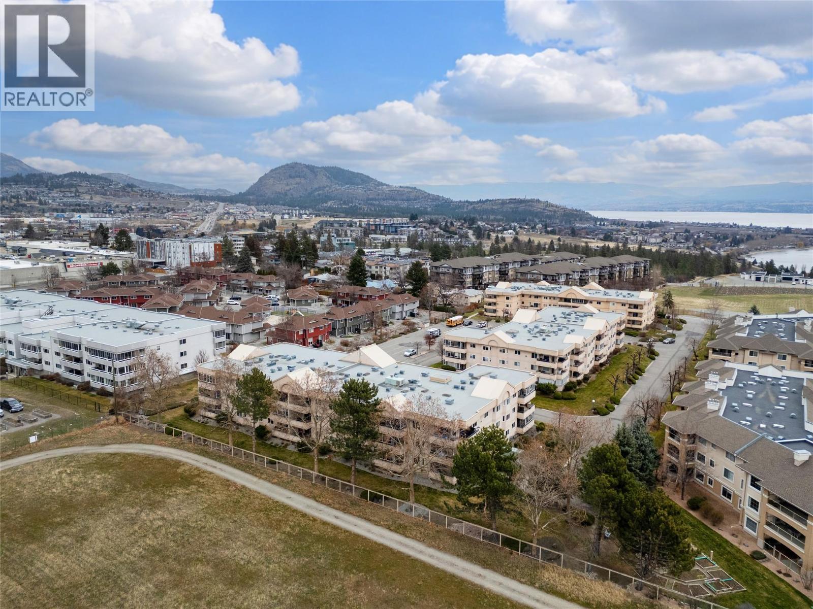 3858 Brown Road Unit# 305, West Kelowna