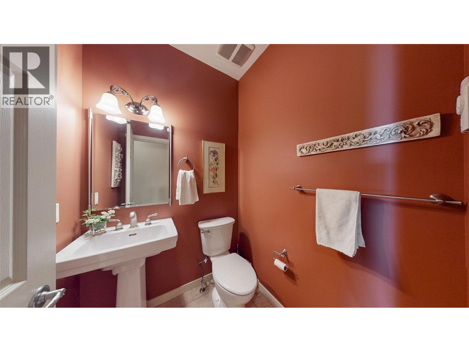 6833 Meadows Drive Unit# 2, Oliver