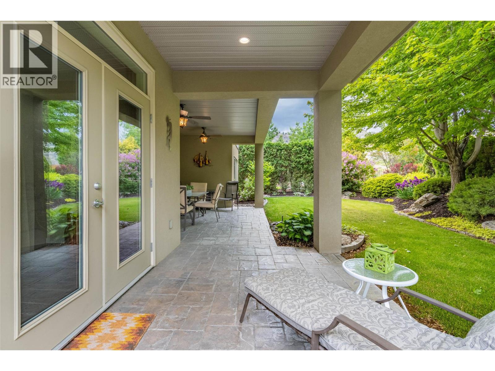 6833 Meadows Drive Unit# 2, Oliver