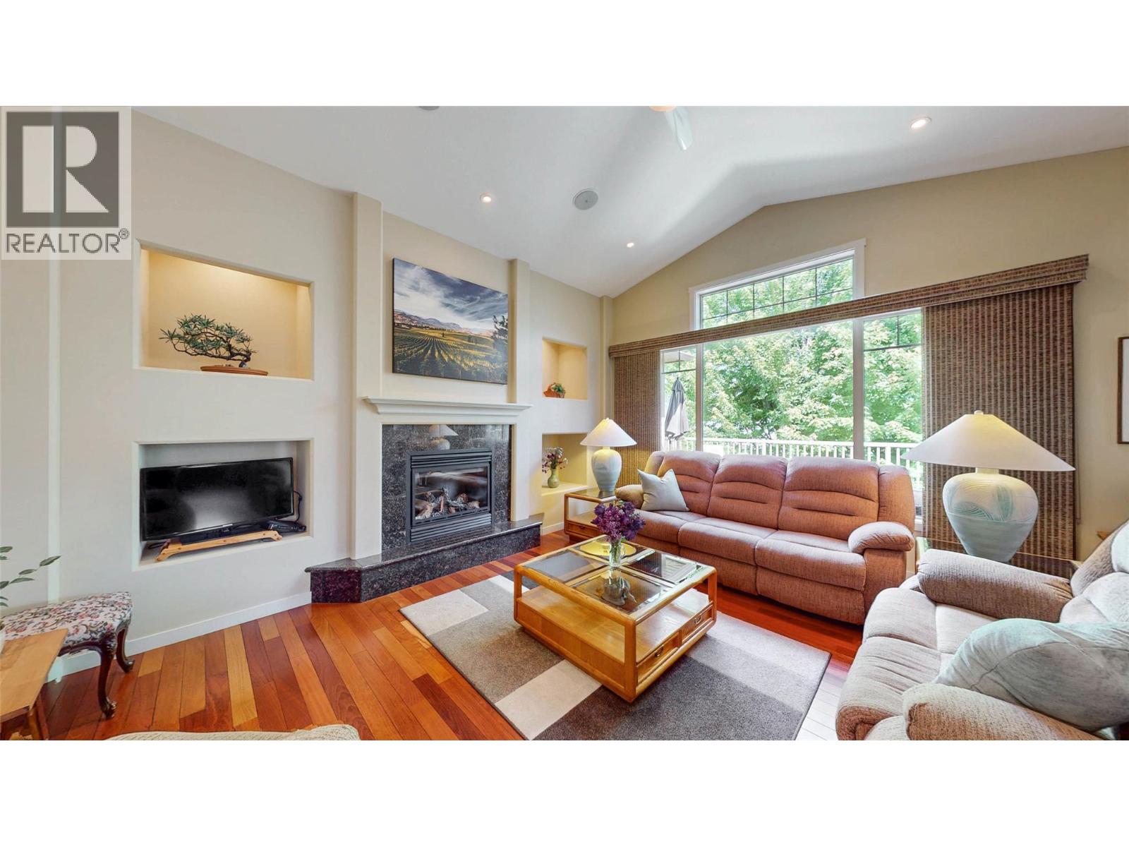 6833 Meadows Drive Unit# 2, Oliver