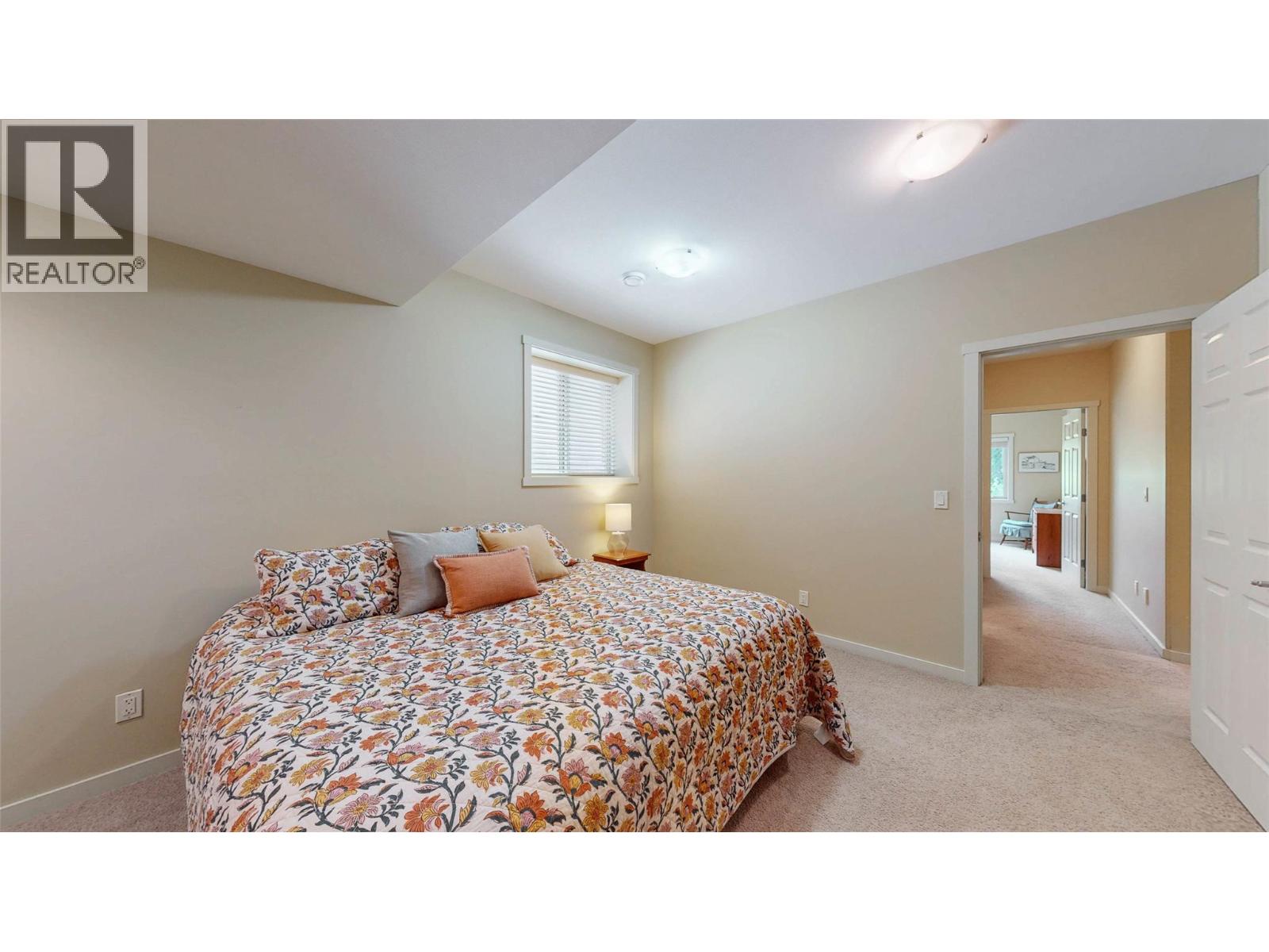 6833 Meadows Drive Unit# 2, Oliver