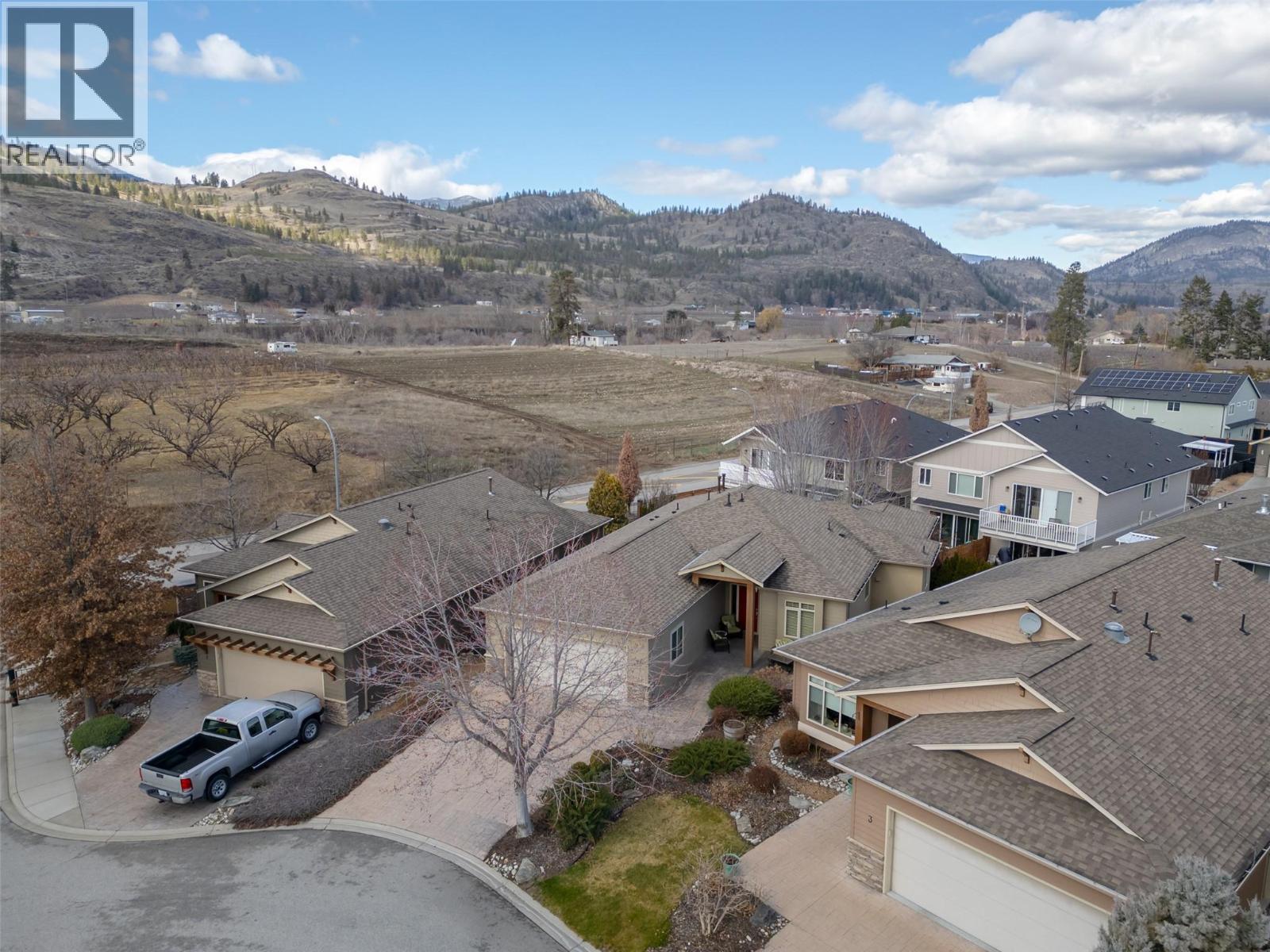 6833 Meadows Drive Unit# 2, Oliver