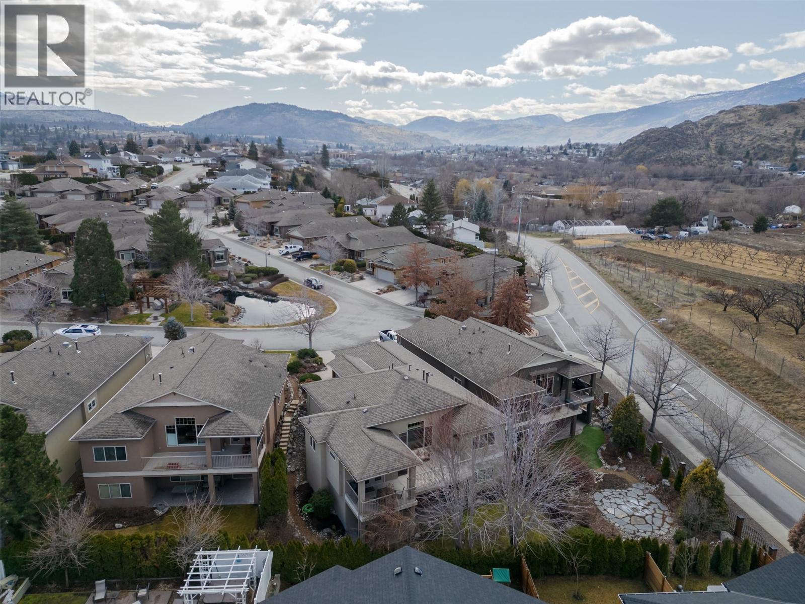 6833 Meadows Drive Unit# 2, Oliver