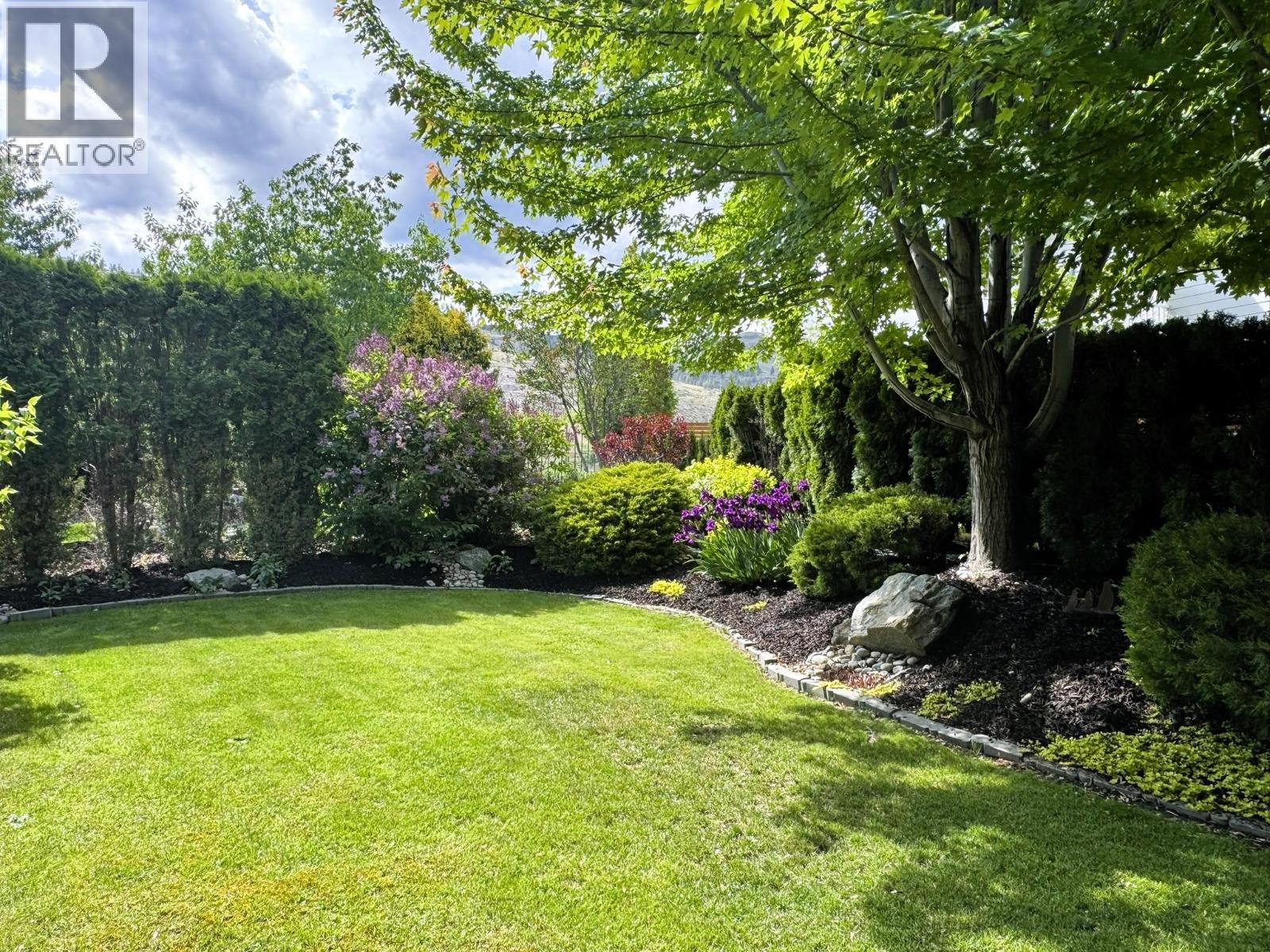 6833 Meadows Drive Unit# 2, Oliver