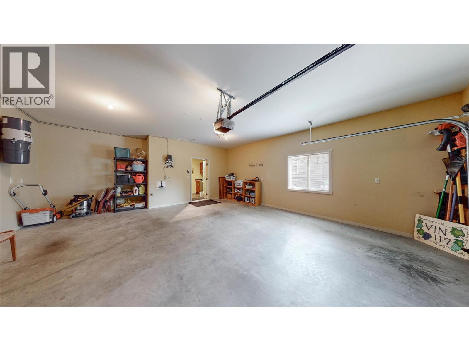 6833 Meadows Drive Unit# 2, Oliver