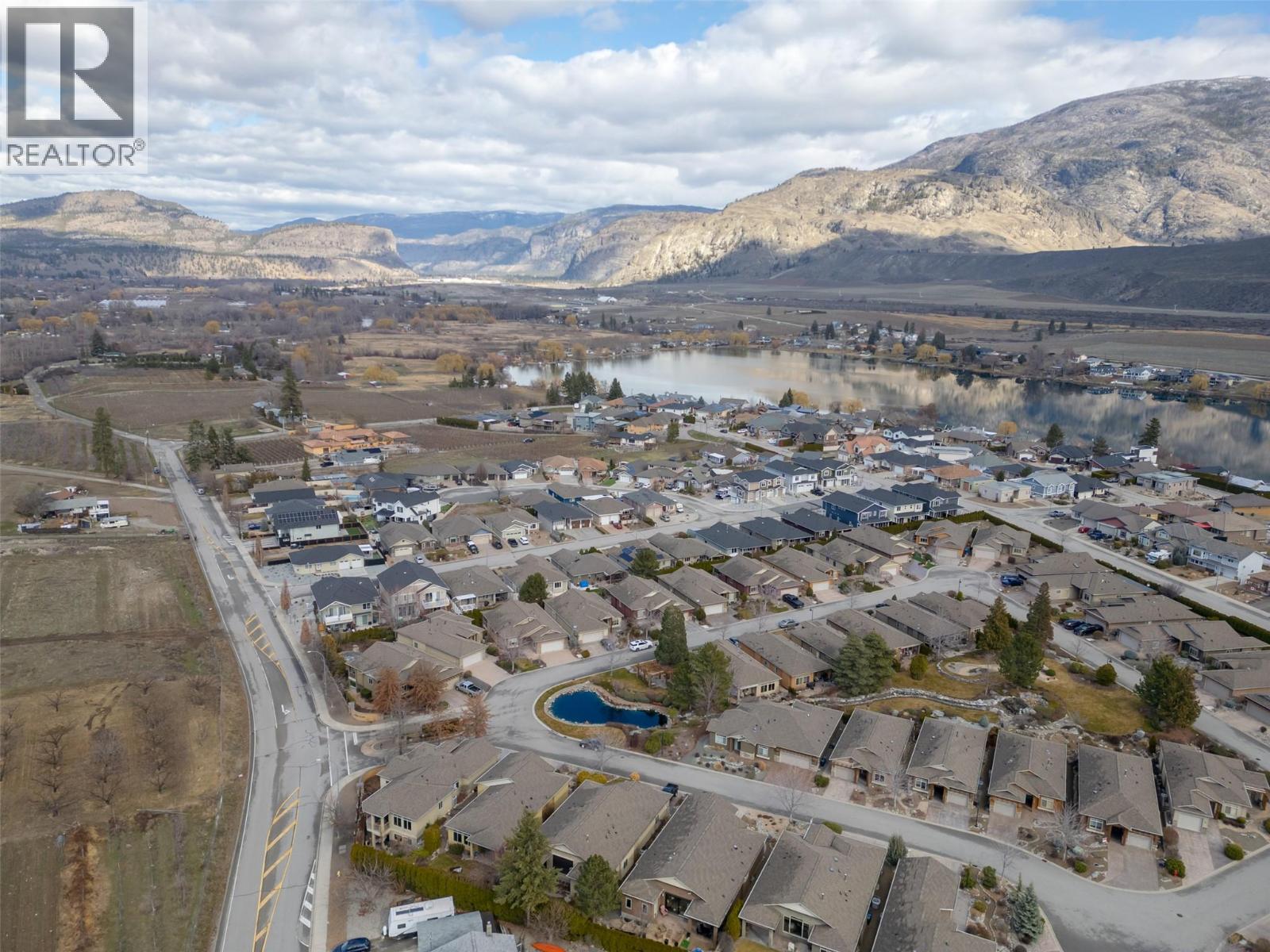 6833 Meadows Drive Unit# 2, Oliver