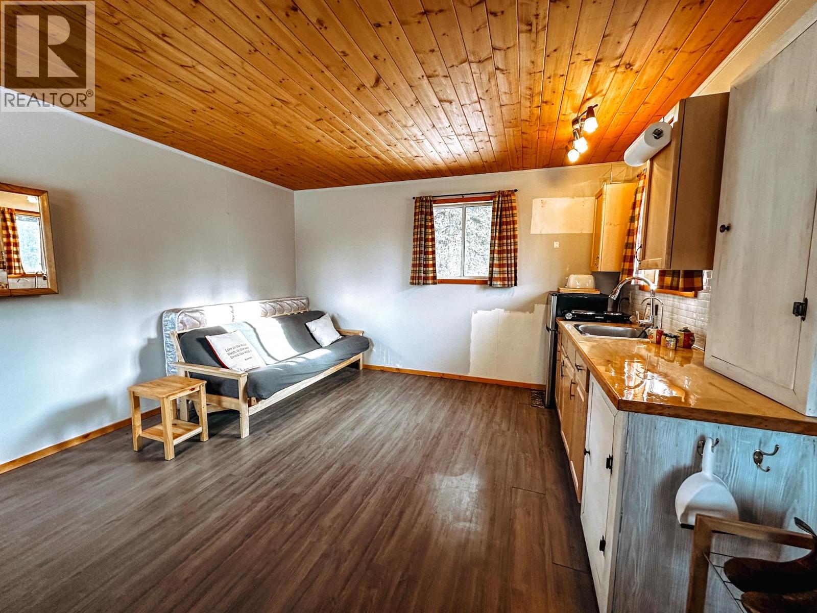 7594 BEAZELY ROAD - 6