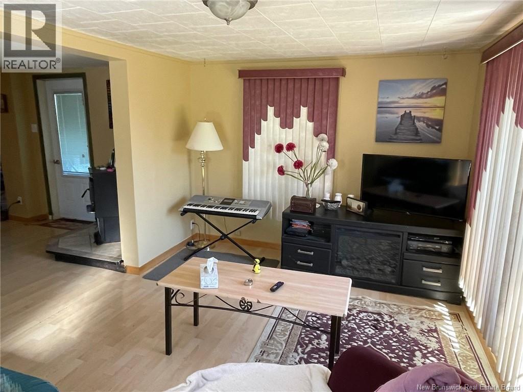 35 Daye Street - 24