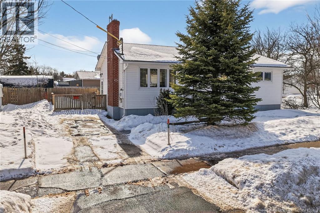 142 Crandall - Photo 2 of 49, Moncton, New Brunswick