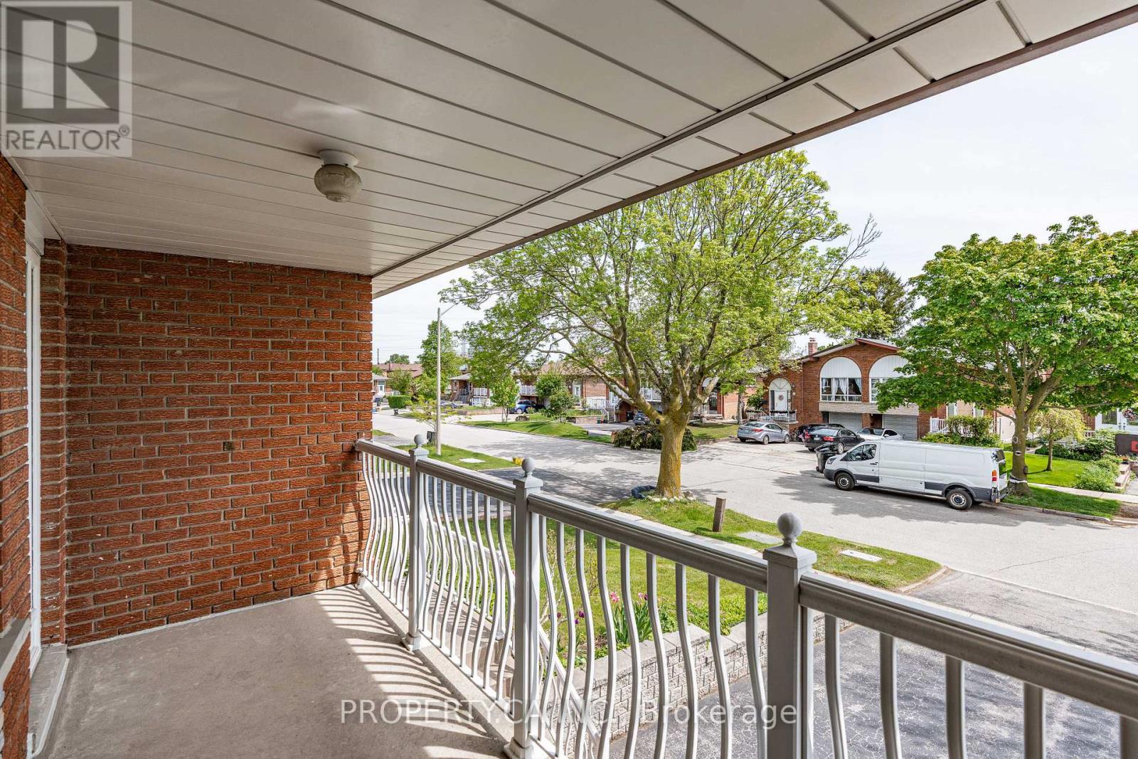48 NAVAHO DRIVE - 2
