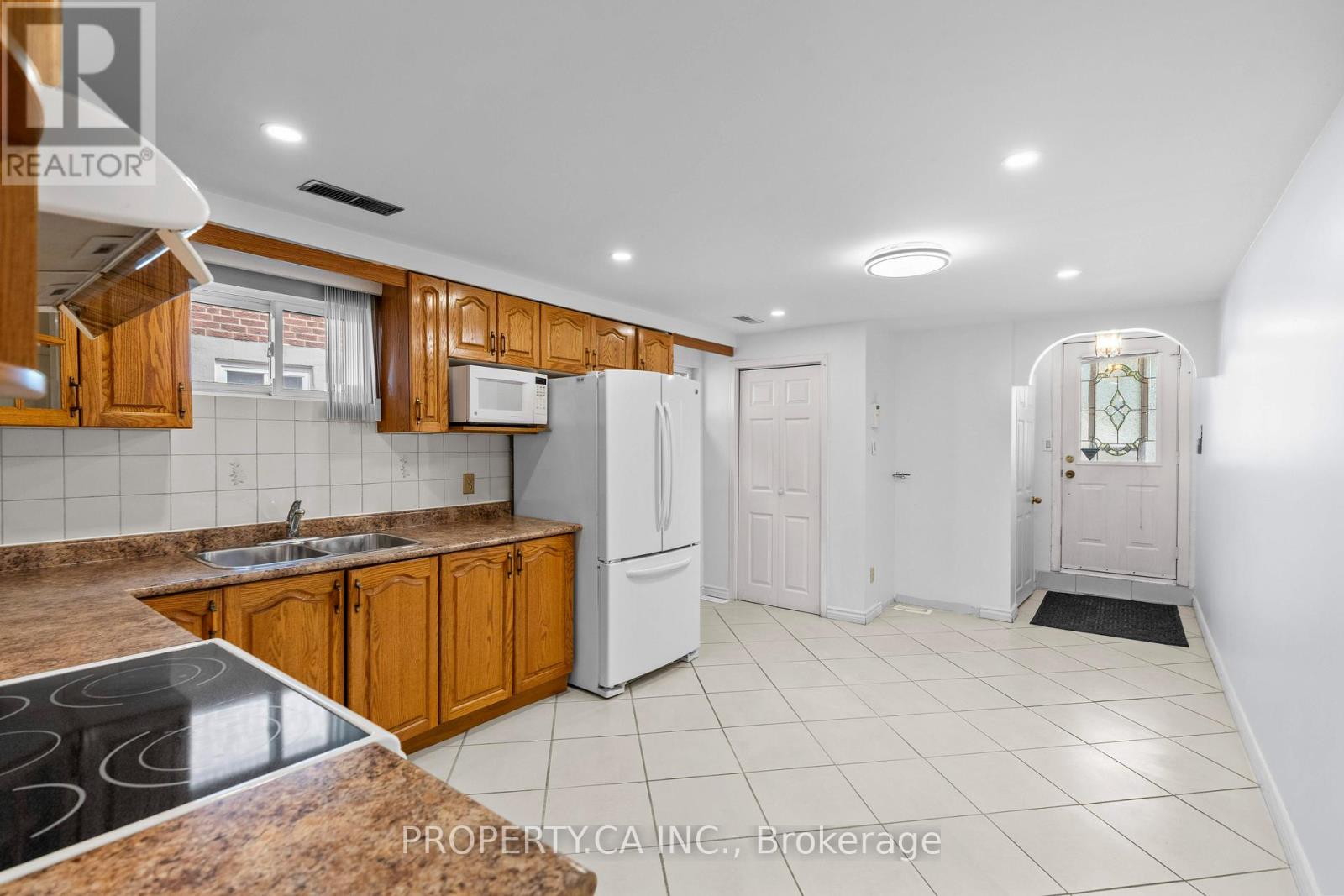 48 NAVAHO DRIVE - 25