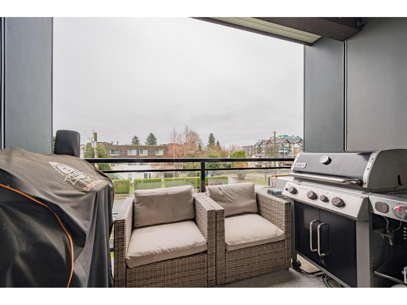 214 9450 ROBSON STREET, Chilliwack Proper West, Chilliwack