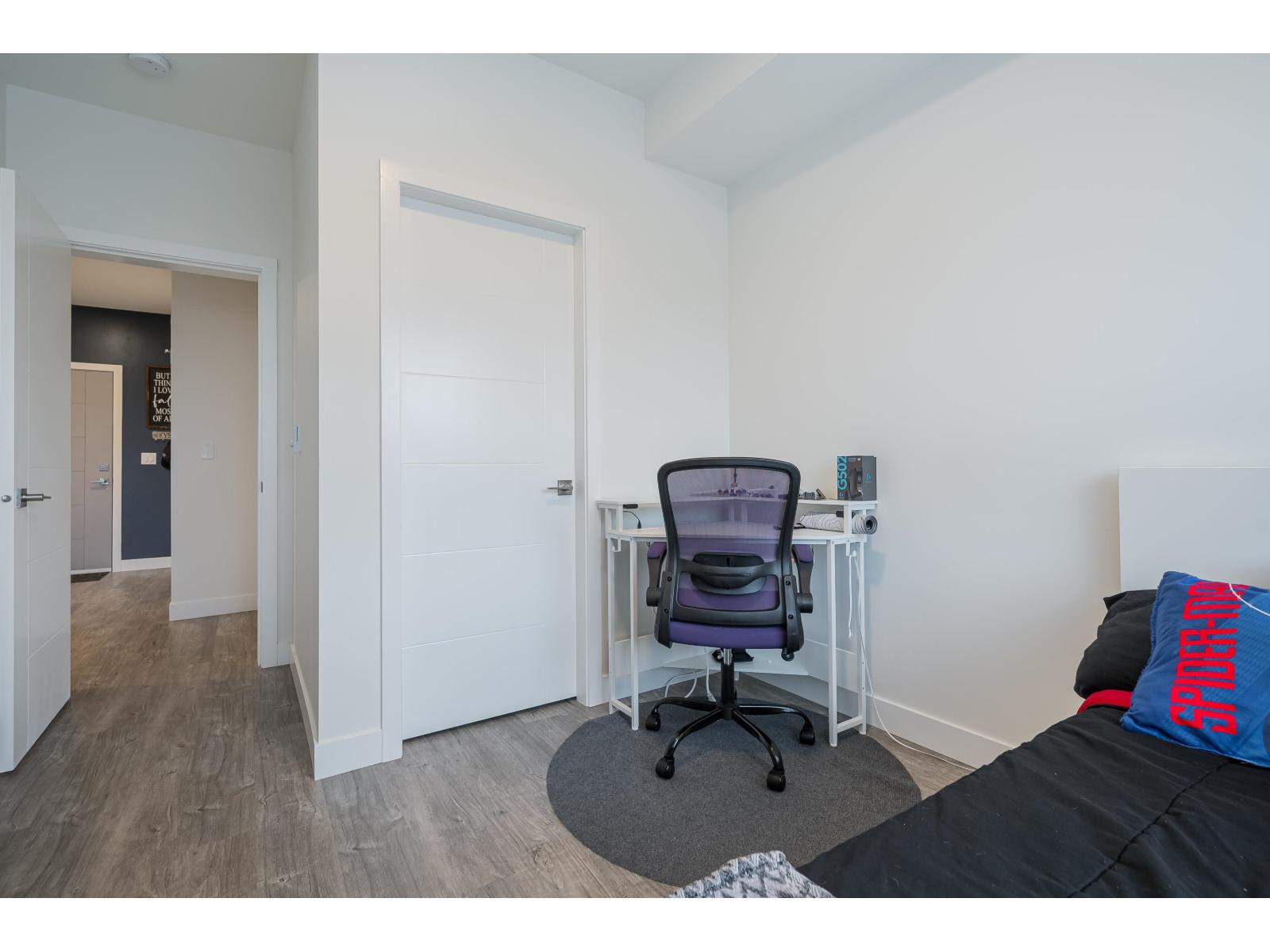 214 9450 ROBSON STREET, Chilliwack Proper West, Chilliwack