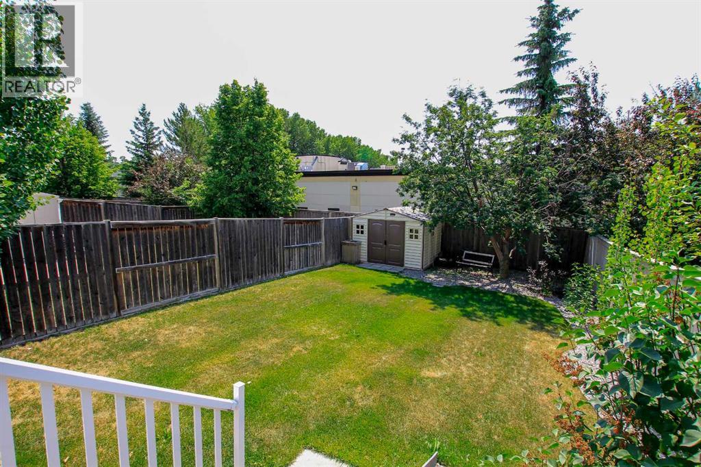 60 Arnold Close, Red Deer