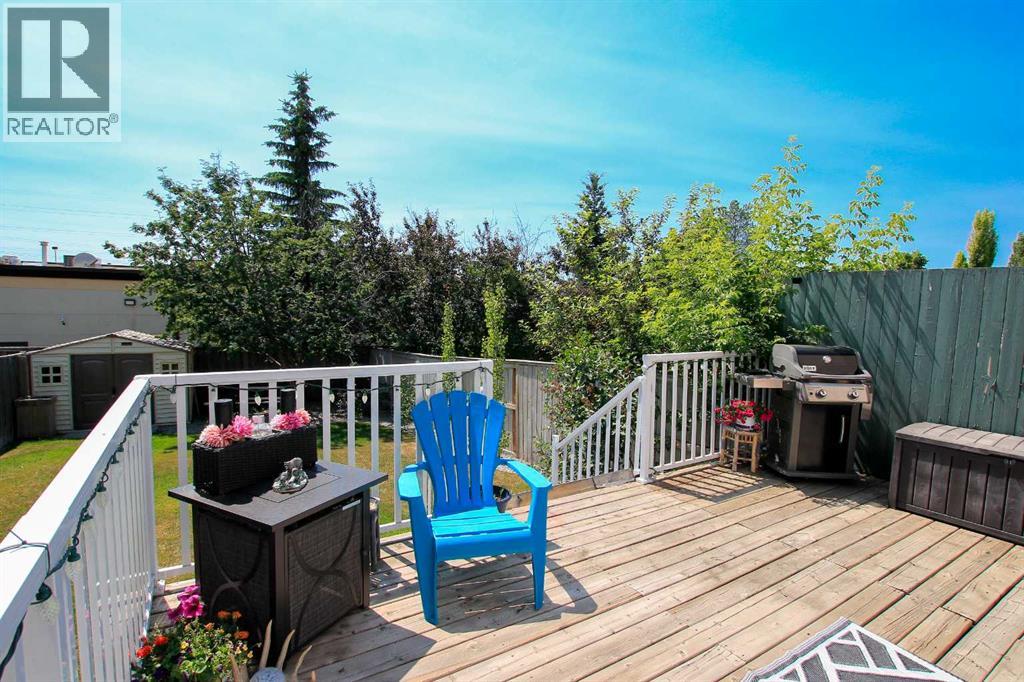 60 Arnold Close, Red Deer