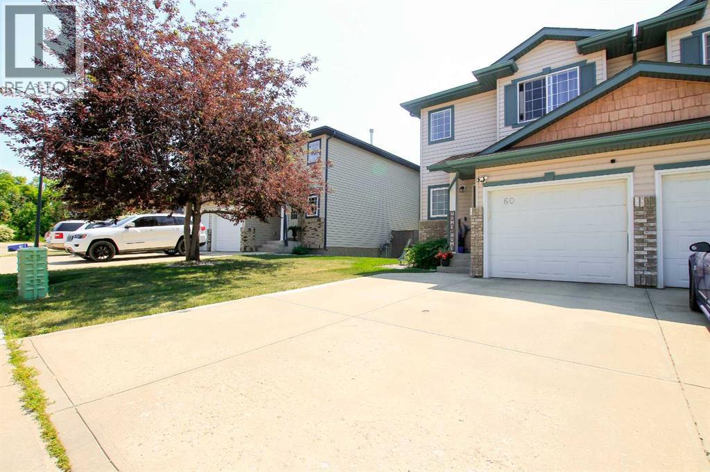 60 Arnold Close, Red Deer