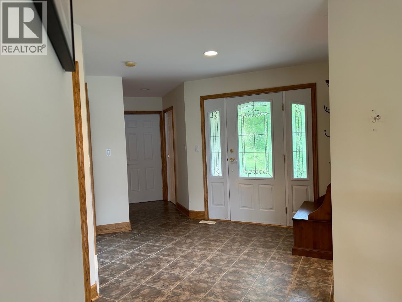 245 Rainbow Ridge Road, Procter