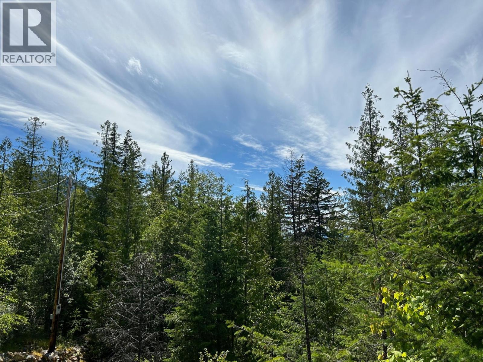 245 Rainbow Ridge Road, Procter