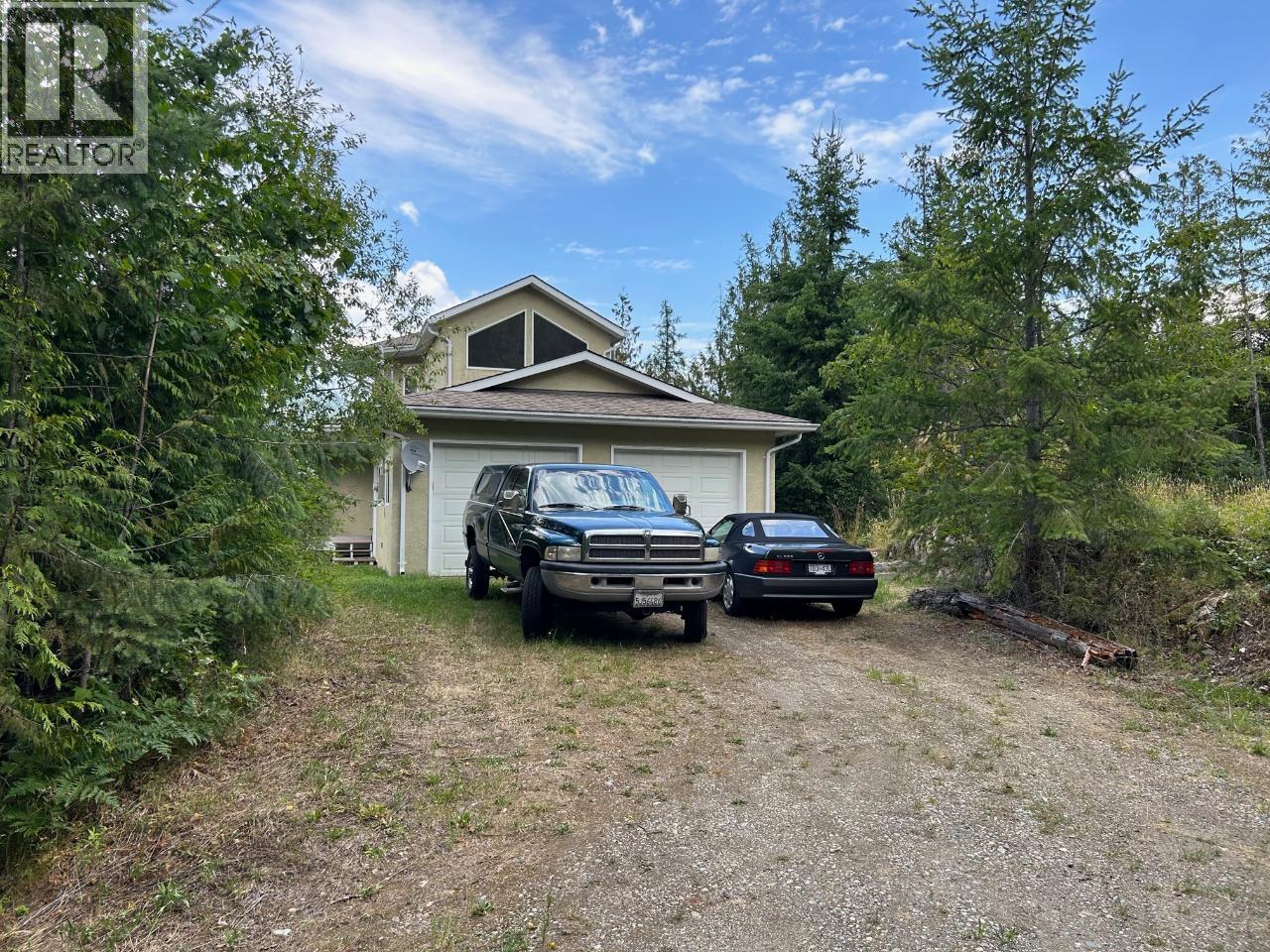 245 Rainbow Ridge Road, Procter