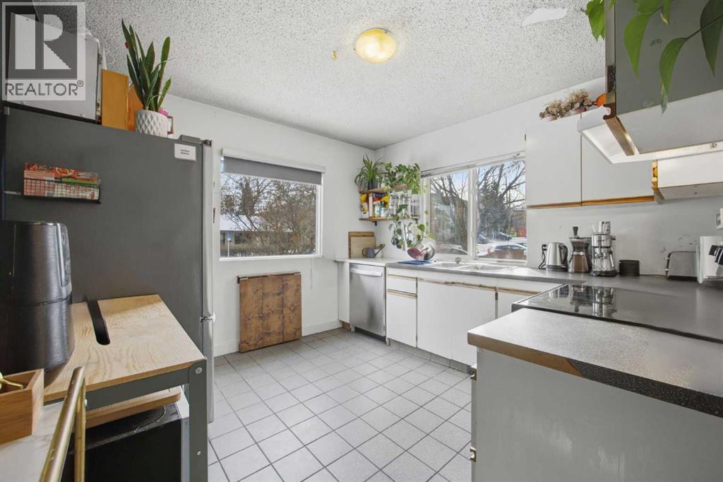 Single Family House Bungalow for Sale in   Avenue SE Inglewood Calgary 