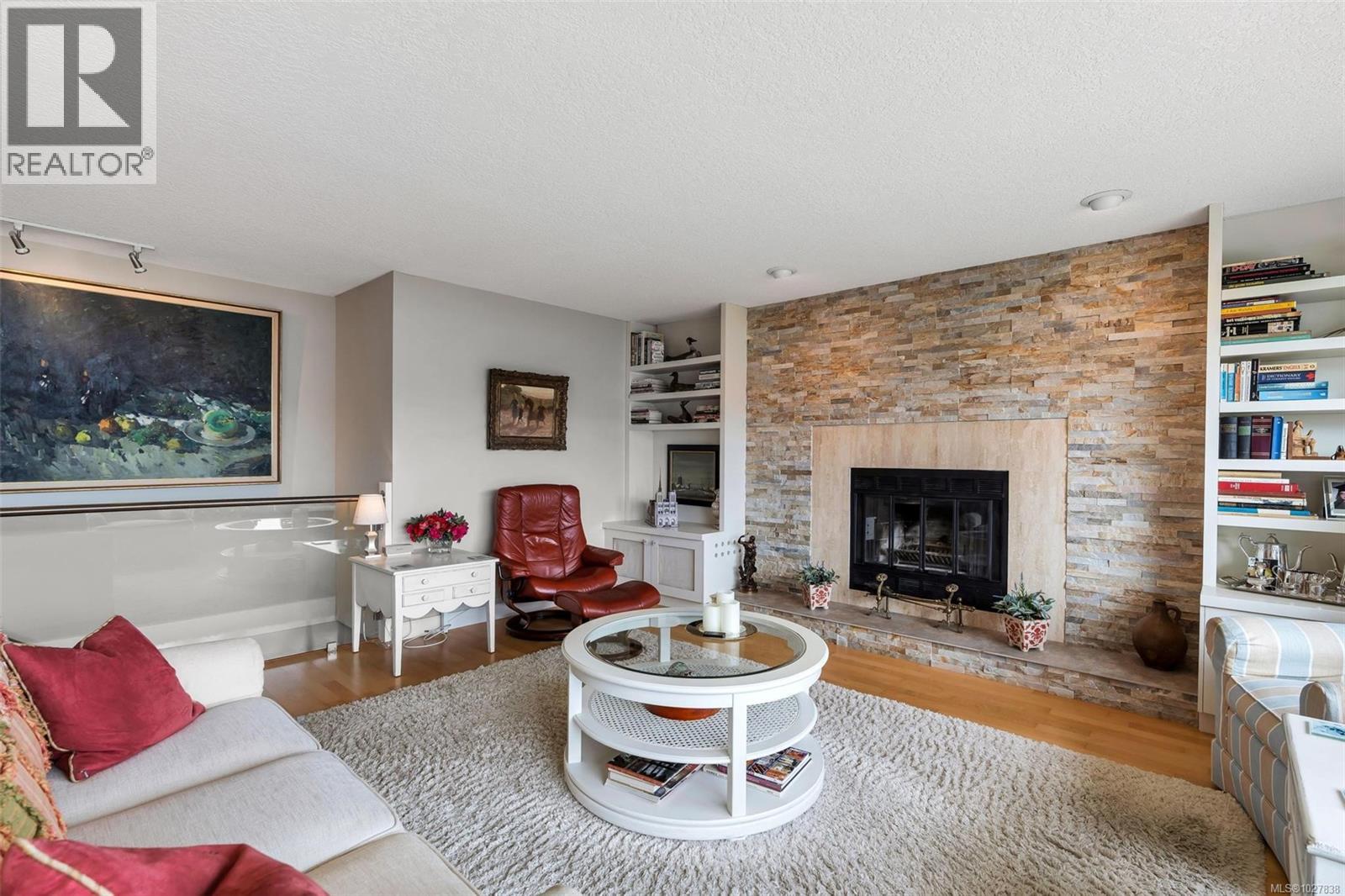  541 Cedar Crescent, Cobble Hill