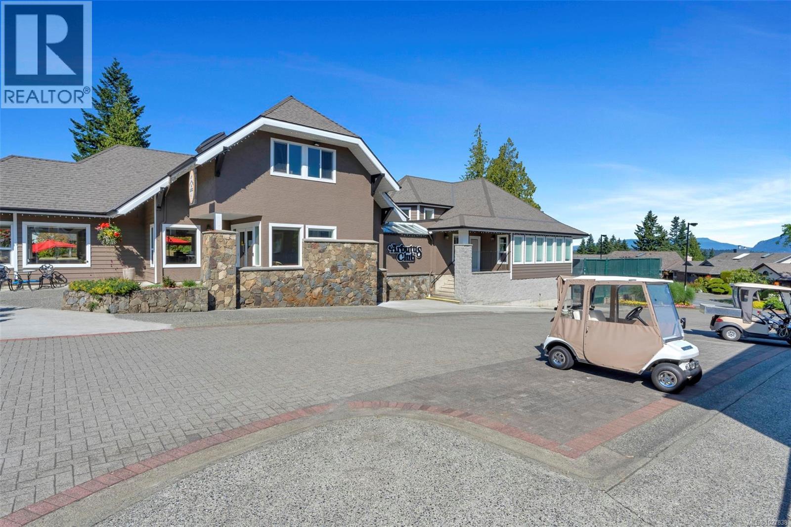  541 Cedar Crescent, Cobble Hill