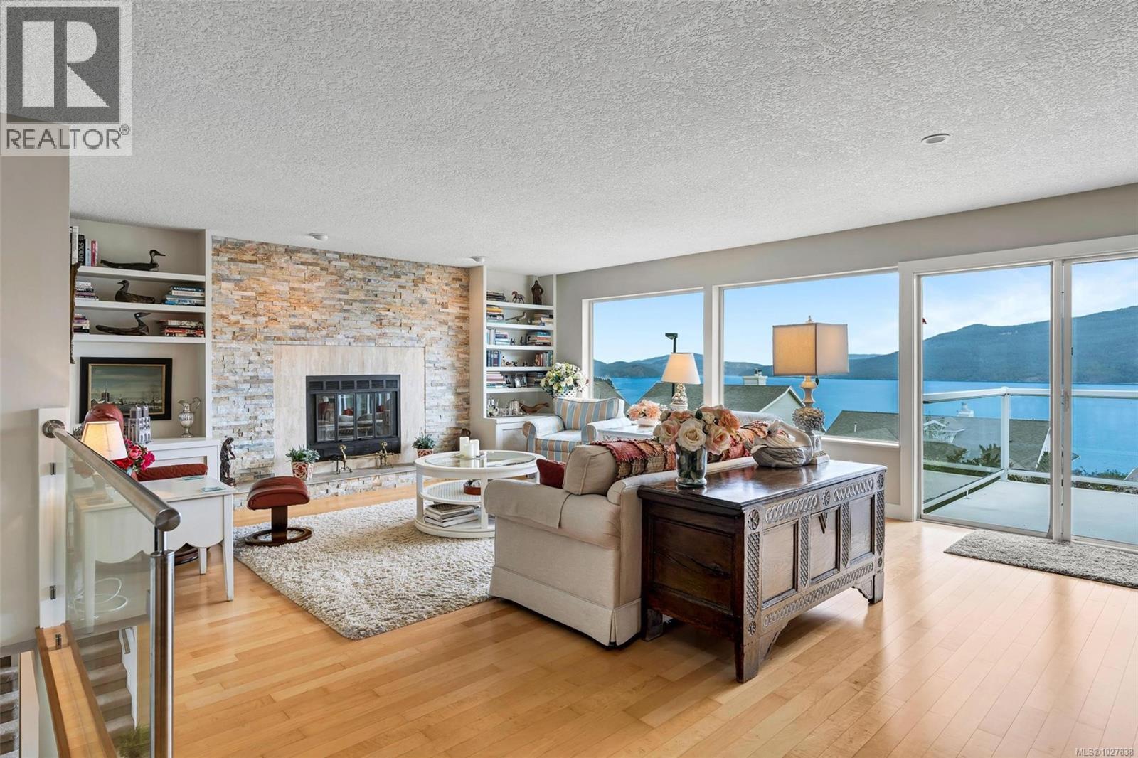  541 Cedar Crescent, Cobble Hill